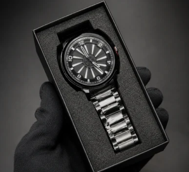Premium black men’s watch in gift box