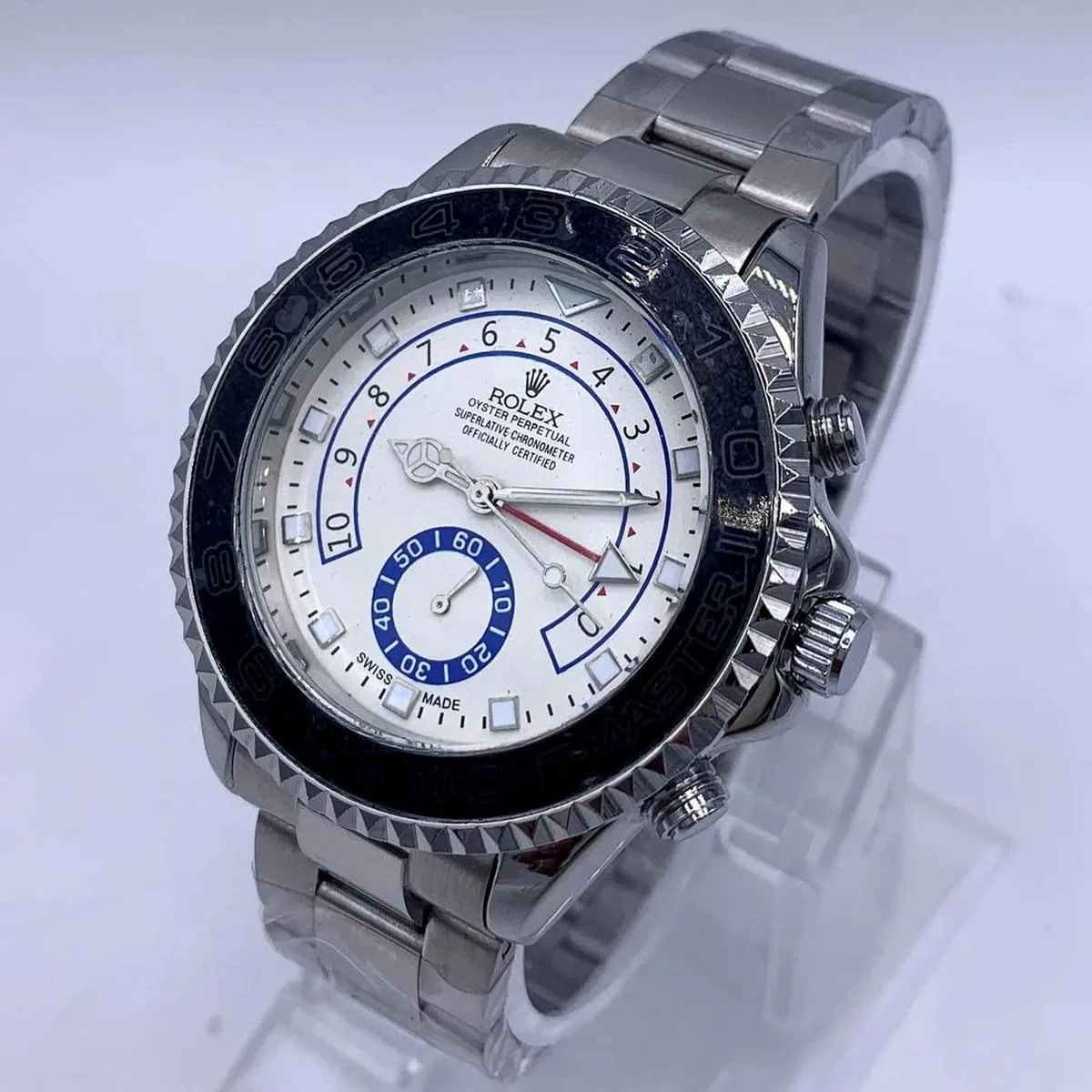 Silver Tone White Dial Luxury Watch for Men